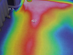 Localisation de la fuite à l’aide de la caméra thermique (zone plus chaude)