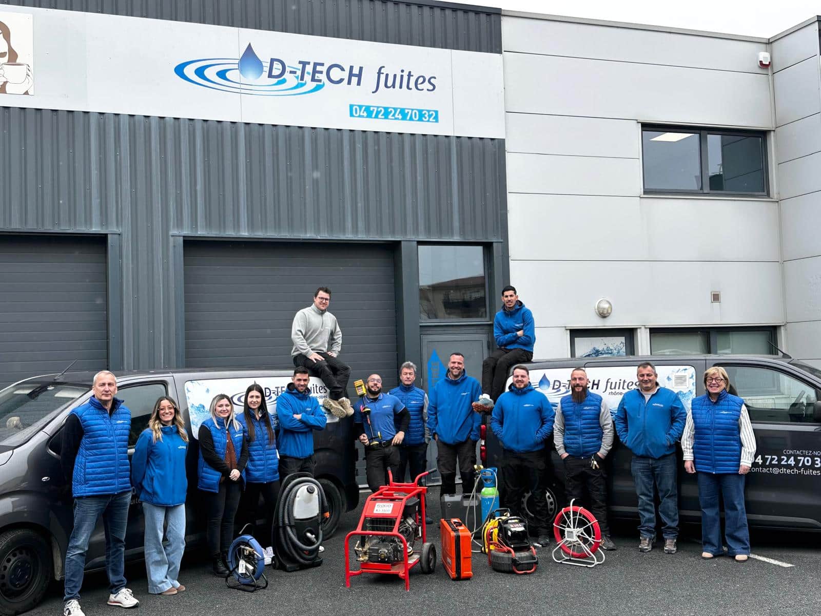 Photo équipe technicien, assistantes